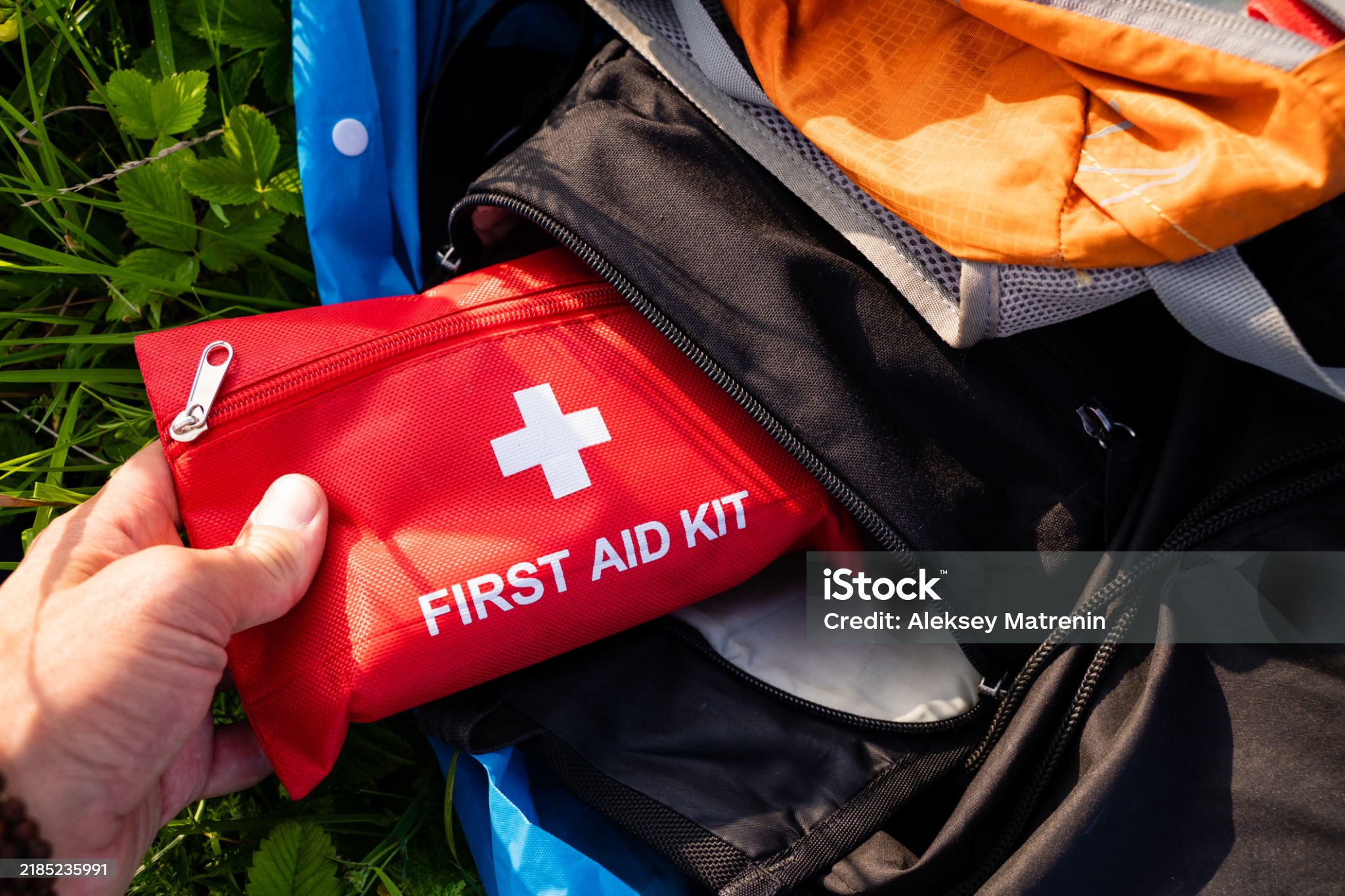 🏥 Essential Medical Kit for Trekkers